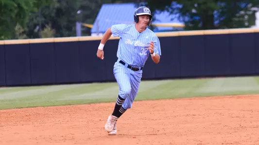 Noah Mitchell VS Winthrop