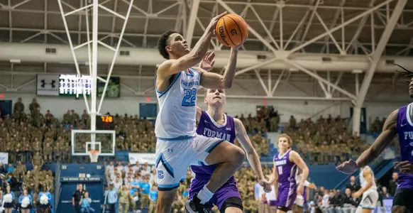 Keynan Davis_Furman_Home