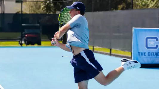 Tennis return