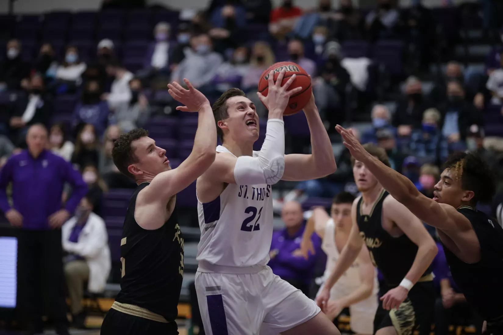 Men's Basketball: University of St. Thomas (Minnesota) Tommies vs. North Central University Rams