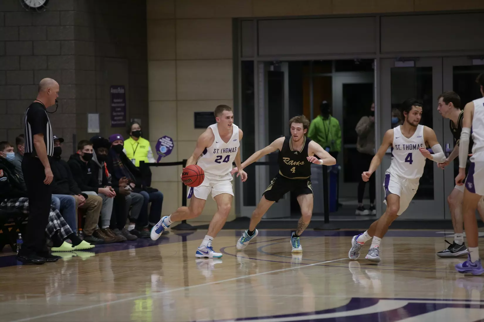 Men's Basketball: University of St. Thomas (Minnesota) Tommies vs. North Central University Rams