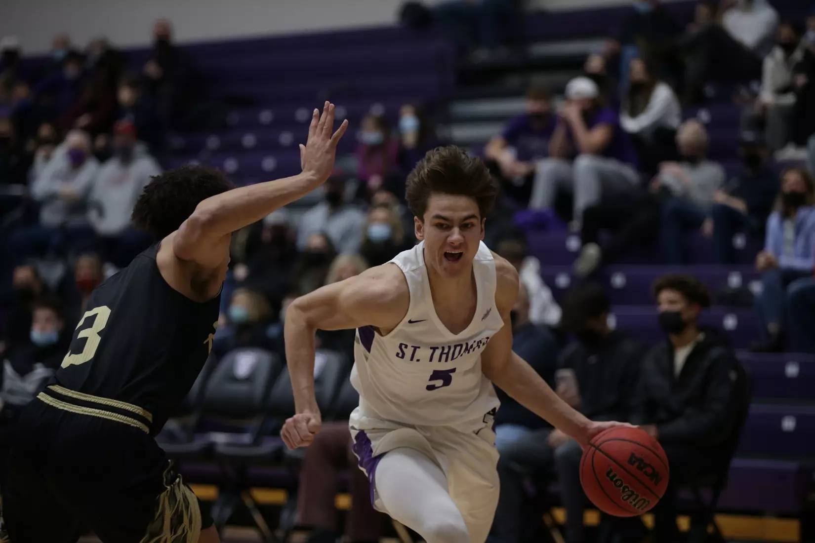 Men's Basketball: University of St. Thomas (Minnesota) Tommies vs. North Central University Rams
