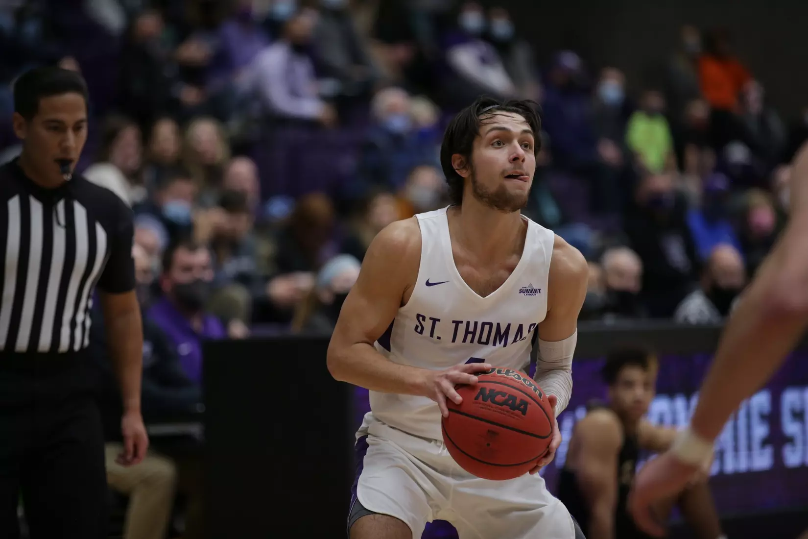 Men's Basketball: University of St. Thomas (Minnesota) Tommies vs. North Central University Rams