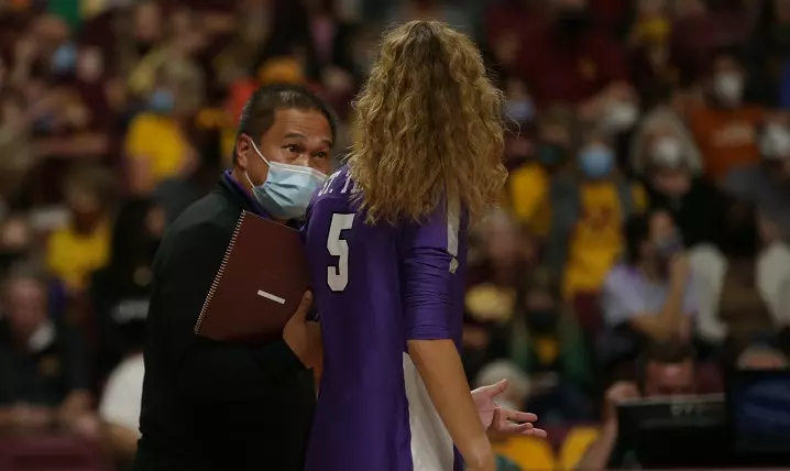 Women's Volleyball: University of St. Thomas vs. No. 11 University of Minnesota (September 16, 2021) at Maturi Pavillion