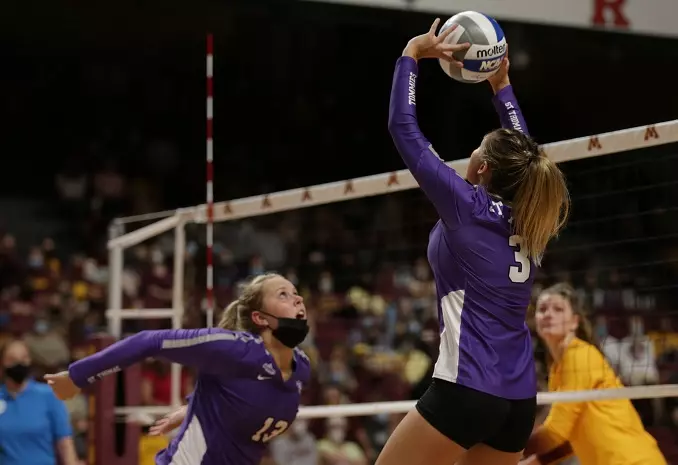 Women's Volleyball: University of St. Thomas vs. No. 11 University of Minnesota (September 16, 2021) at Maturi Pavillion