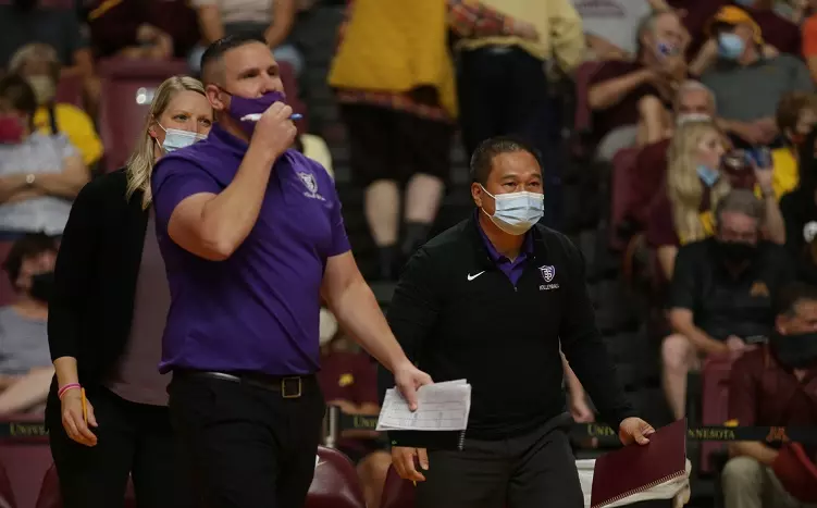 Women's Volleyball: University of St. Thomas vs. No. 11 University of Minnesota (September 16, 2021) at Maturi Pavillion