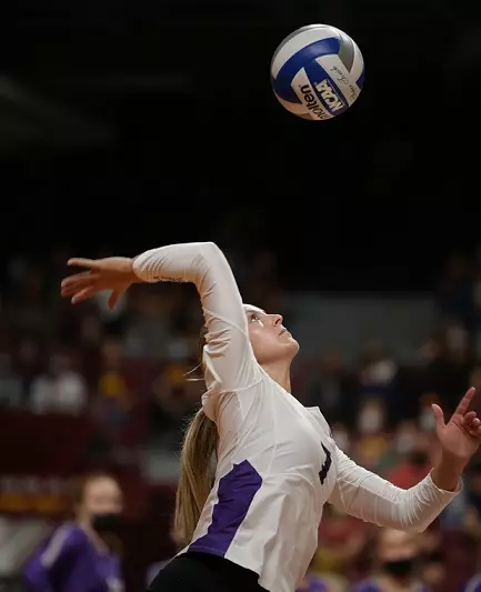 Women's Volleyball: University of St. Thomas vs. No. 11 University of Minnesota (September 16, 2021) at Maturi Pavillion