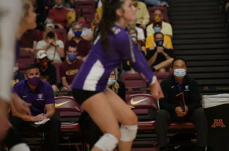 Women's Volleyball: University of St. Thomas vs. No. 11 University of Minnesota (September 16, 2021) at Maturi Pavillion