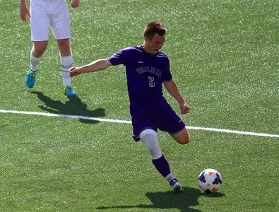 Men's soccer drops 2-1 decision to Hamline Image