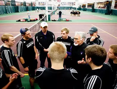Men's Tennis ends season with 5-4 loss Image