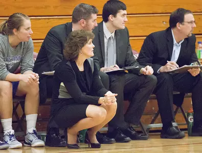 Dockter's 19 leads W. Hoops to 15-0 start Image