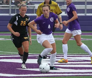 Women's soccer suffers first loss in shutout Image