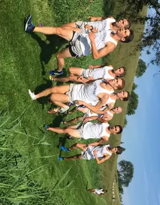 Men's CC runs to first place at Crown Image