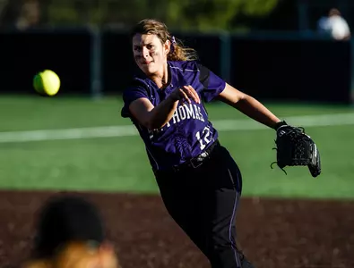 Softball finishes 2-3 in Georgia Image