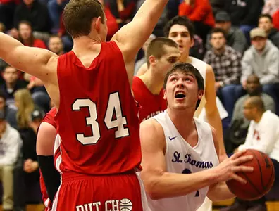 Saarela, Montero fuel MBB playoff victory Image