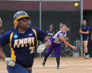Softball rally falls short in opening loss to Emory Image