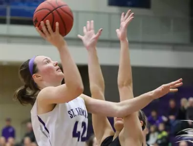 Women's Basketball caps 2-0 weekend Image