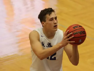 Cold shooting sinks Men's Basketball at BU Image