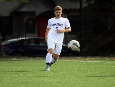 Men's Soccer rolls past Johnnies Image