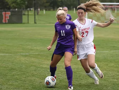 Women's Soccer tops unbeaten Blazers Image