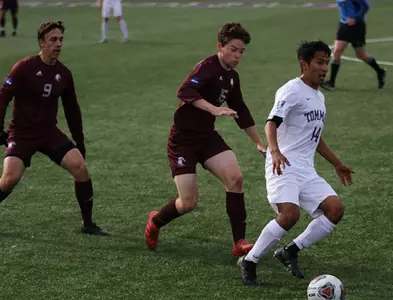 Tie and shootout loss puts Mens Soccer on bubble Image