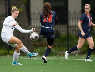Fast start, nice win for Women's Soccer Image