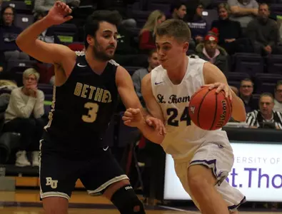 Men's Hoops does it the hard way, rallies to 68-65 win Image