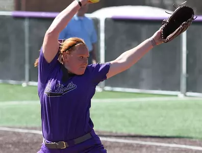 Super weekend: Super Regional next for Softball Image