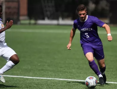Men's Soccer extends win streak with shutout victory Image