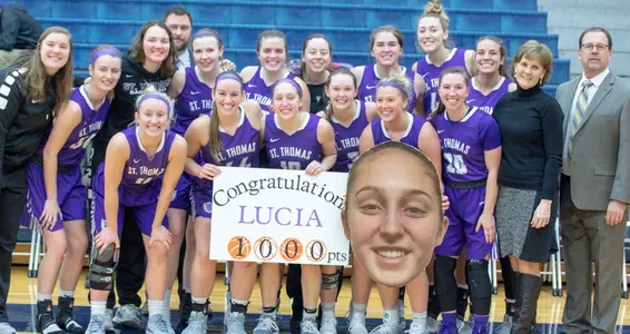 Milestone, record day for Women's Hoops Image