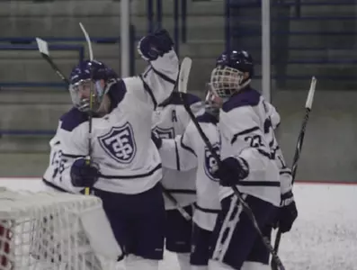 Men's Hockey scores early, often in home win Image