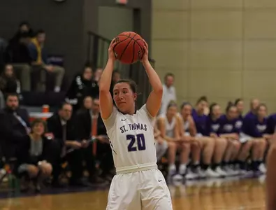 Women's Hoops pushes MIAC win streak to 60 Image