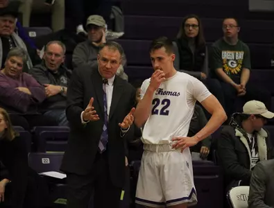 Men's Hoops gets national ranking, 26-point win on same day Image
