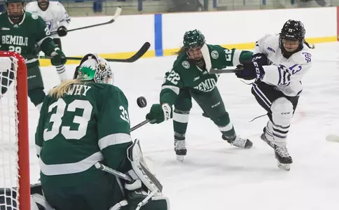 Womenâ??s Ice Hockey: University of St. Thomas vs. Bemidji State University