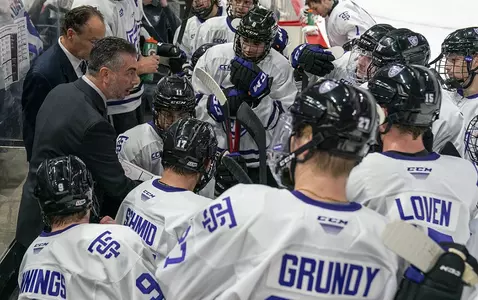 Action photo Oct. 3, 2021, Xcel UST vs. SCSU men's hockey