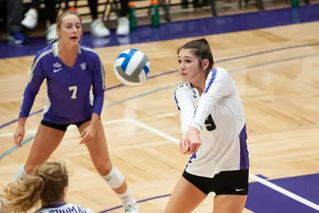 Lauren Galvin Carrie Rutledge