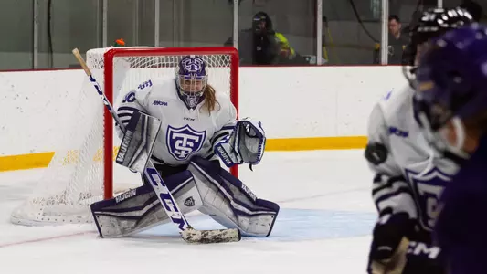 Alexa Dobchuk in goal