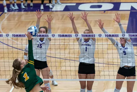 Tezra Rudzitis, Ellie Dammann, Lauren Galvin