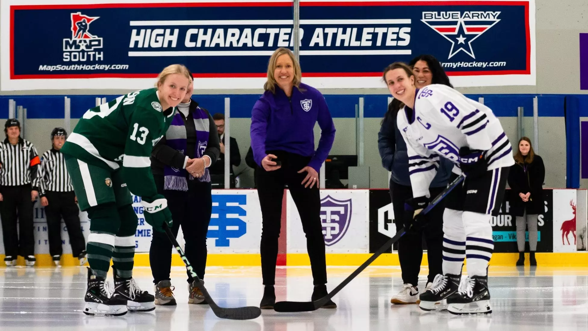 Pregame, Women's Hockey, WHK, WH, 12/17, Bemidji State