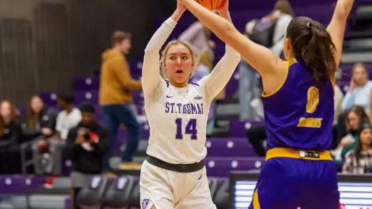 Women’s Basketball makes final road appearance Feb. 18 at Western Illinois Image