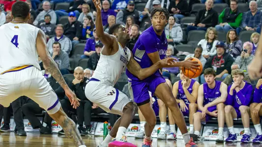 Men's Basketball vs. Western Illinois - Summit League Quarterfinals