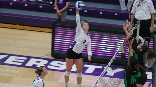 Volleyball Vs. UND