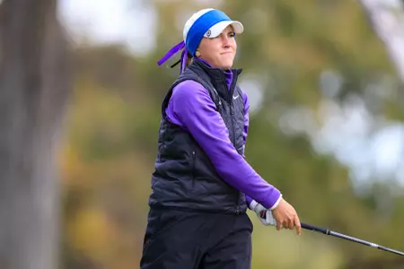 Tommie Invite
Final round
Minneapolis Golf Club
October 12, 2023
ID: Isabelle Lynch (University of St. Thomas)
Photo by Jeff Lawler