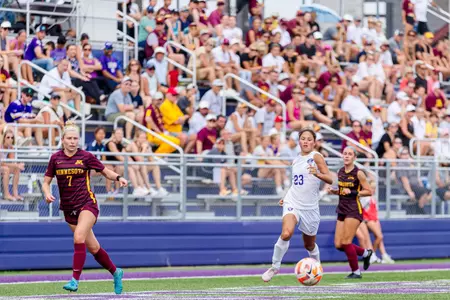 WSOC vs UMN