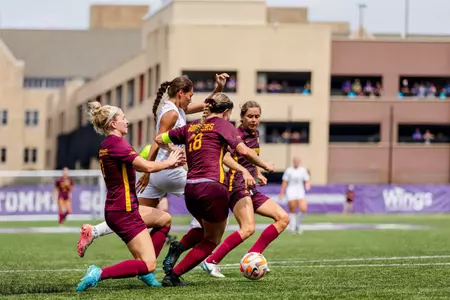 WSOC vs UMN
