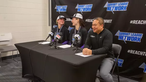 Morgan Kealy, Tezra Rudzitis