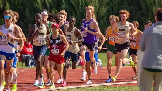 Tommies rewrite record book across five-meet weekend Image