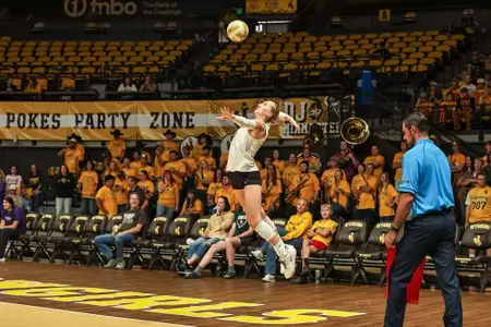 St. Thomas Volleyball fell to Wyoming in three sets to close the Rumble in the Rockies Sunday, August 30.