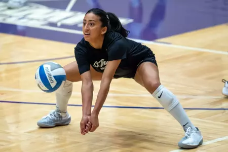Sophia Del Valle / St. Thomas Volleyball swept Miami (FL) on Saturday, Sept. 12, 2026 in Schoenecker Arena for its third win over a Power 4 team over the past three seasons.
