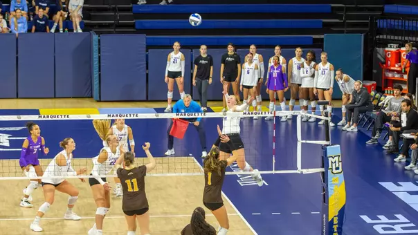 Anya Schmidt / St. Thomas fell to Western Michigan, 3-2, on Friday, Sept. 18, 2026 to begin the Marquette Tournament in Milwaukee, Wis.